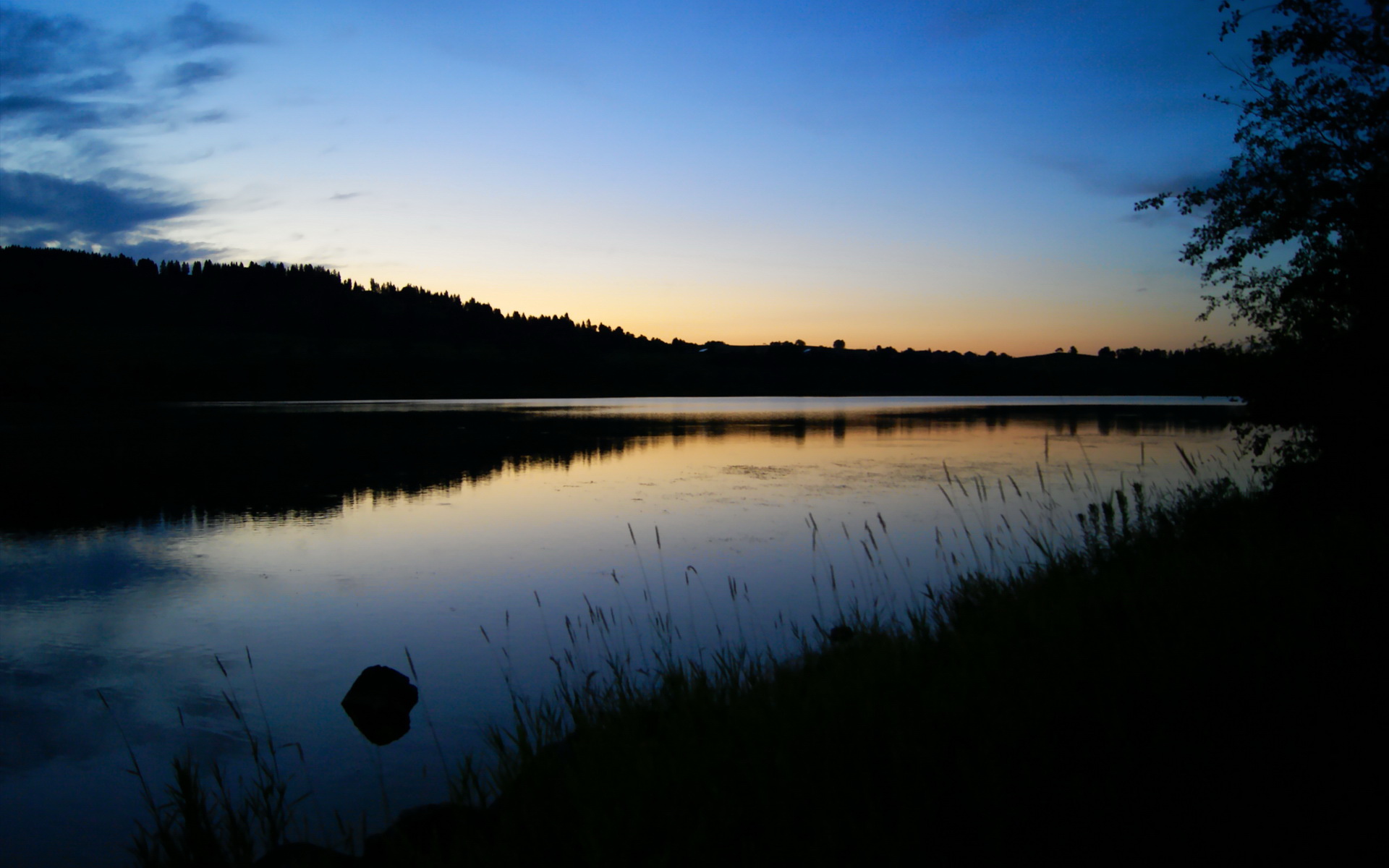 全国青少年田径跳远项目冠军打破十年纪录，全国田径冠军赛2021跳远