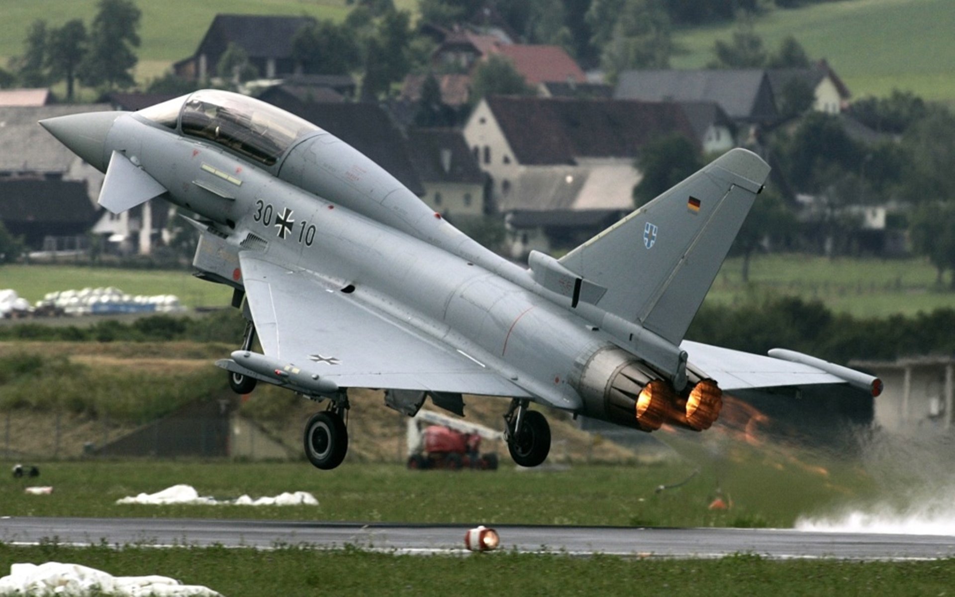 本菲卡队员默契十足，战术执行到位，本菲卡球队怎么样